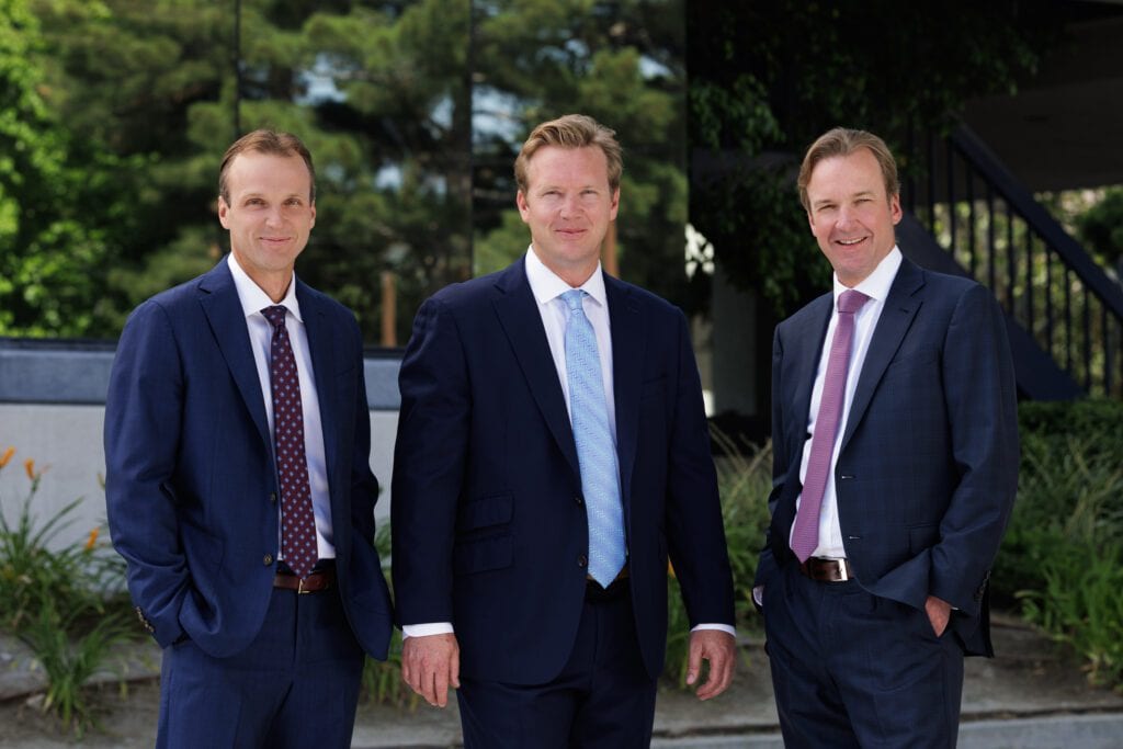 Former insurance defense attorneys at the Law Offices of Justin H. King fighting for injured clients in Southern California